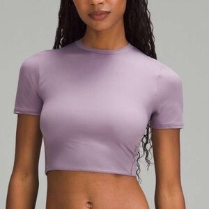 Lululemon Crewneck Cropped Shirt